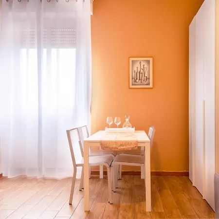 Bnbutler - Isonzo - Luminoso In Porta Romana Apartament Mediolan